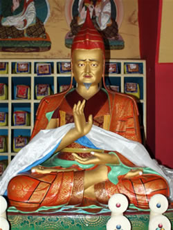 Statue of Lochen Dharmashri in the Lineage Shrine Room of the Great Peace Stupa at Mindrolling Monastery